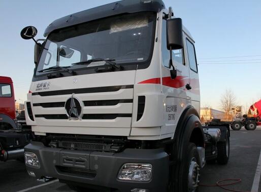 Beiben North Benz 4x2 NG80 Tractor Truck 1929S